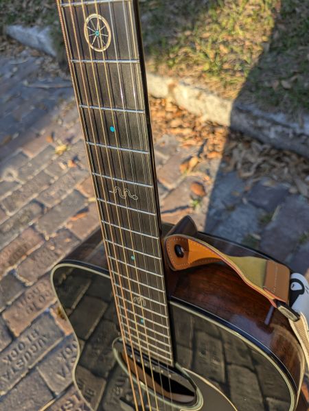 File:PXL 20250211 223333665.jpg